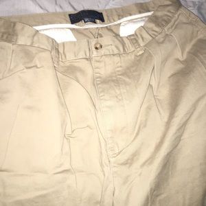 Like new barely wore Ralph Lauren Polo shorts